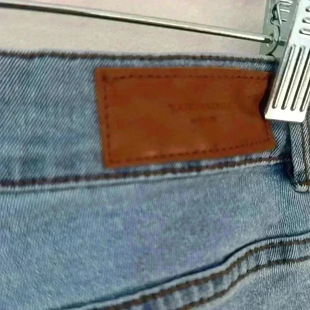 Vero Moda Denim Jean Shorts Size  M - Picture 3 of 5